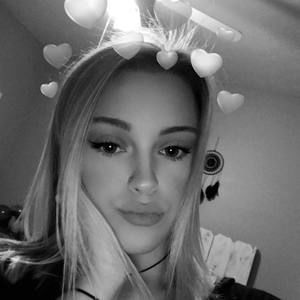 Meet your Posher, Baylee